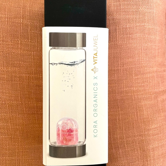VITAJUWEL Rose Quartz glass water bottle- new in box. Never been used. - Picture 3 of 5
